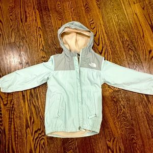 UNISEX North face jacket in light green/acqua